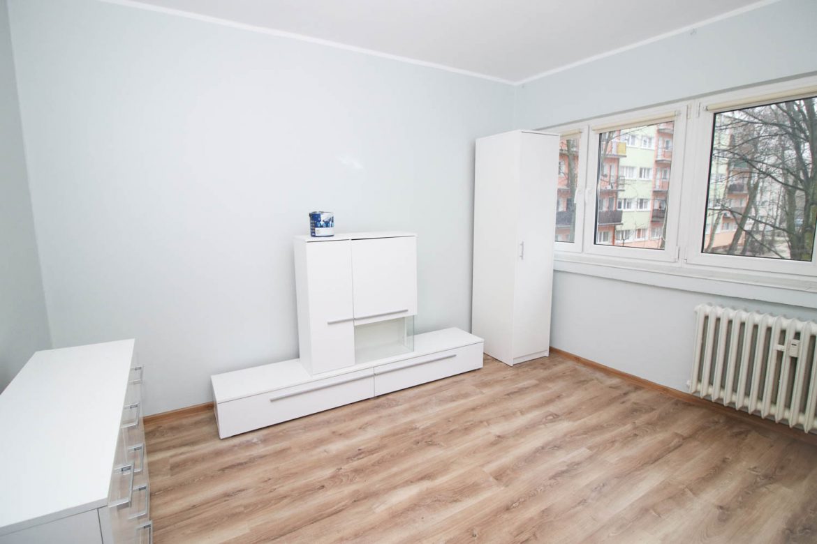 MAŁA SYPIALNIA W BLOKU. PROJEKT METAMORFOZY cz.1